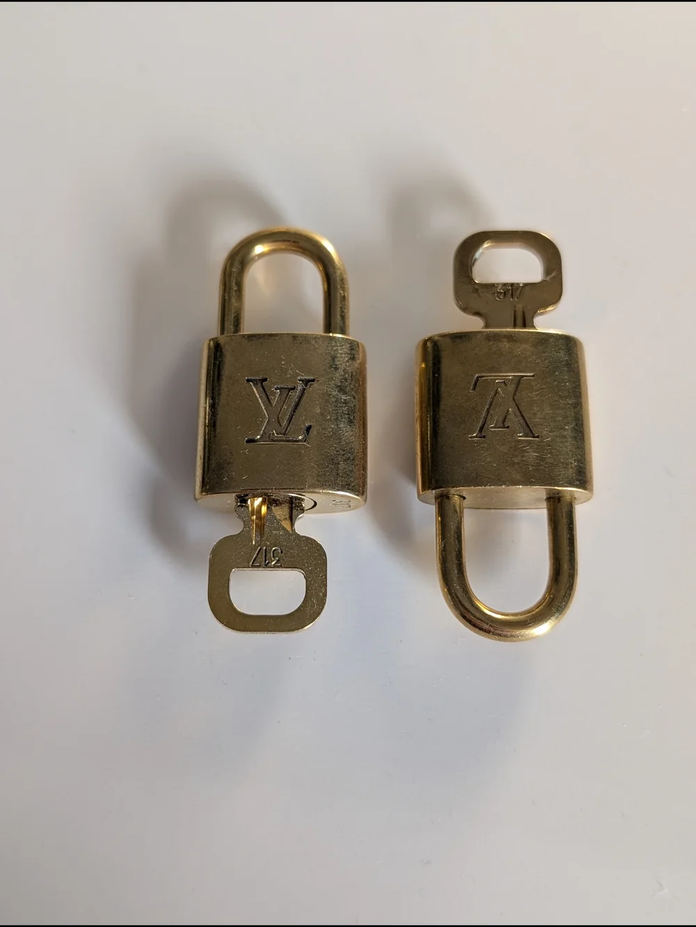 Louis Vuitton #317 Gold Padlock Set (2) with Keys